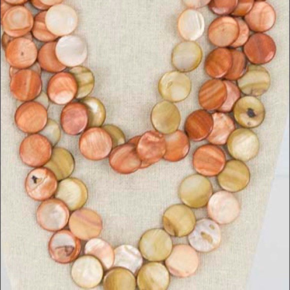 Necklace Mother if Pearl set/2 strands - Picture 3 of 3